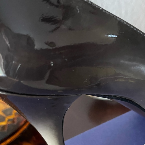 Stuart Weitzman Ombré Grey Heels - Picture 5 of 14